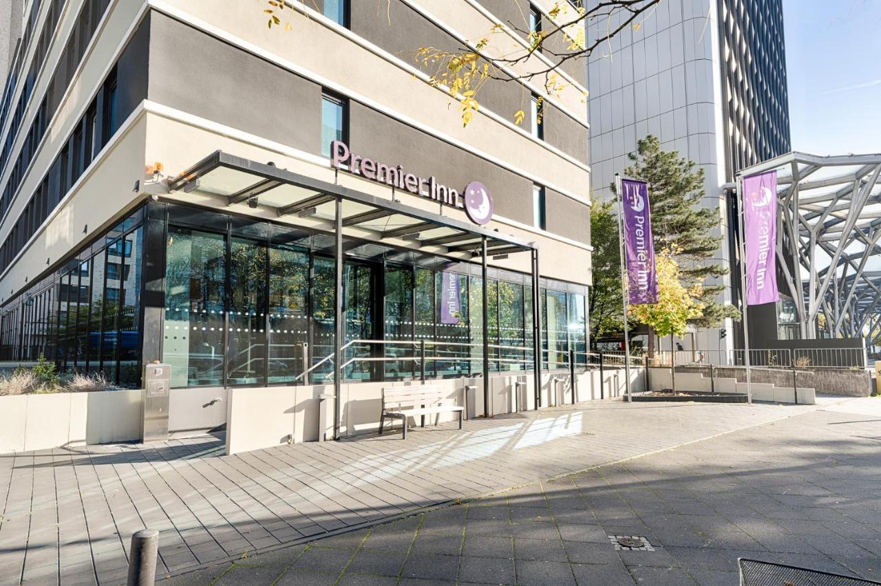 Premier Inn Frankfurt Westend Hotel